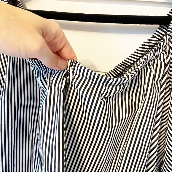 Missguided | NWTs Stripped Layered Bell Sleeve Romper Size 6 - Picture 7 of 12